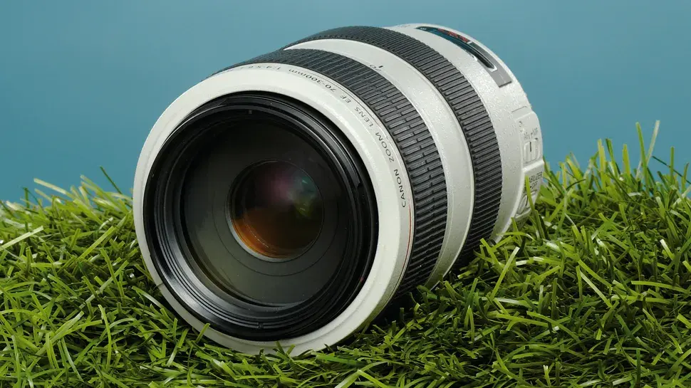 Canon EF70-300mm F4-5.6L IS USM 動作良好 CANON EF70-300mm F4-5.6L IS USM 価格比較 - 価格.com